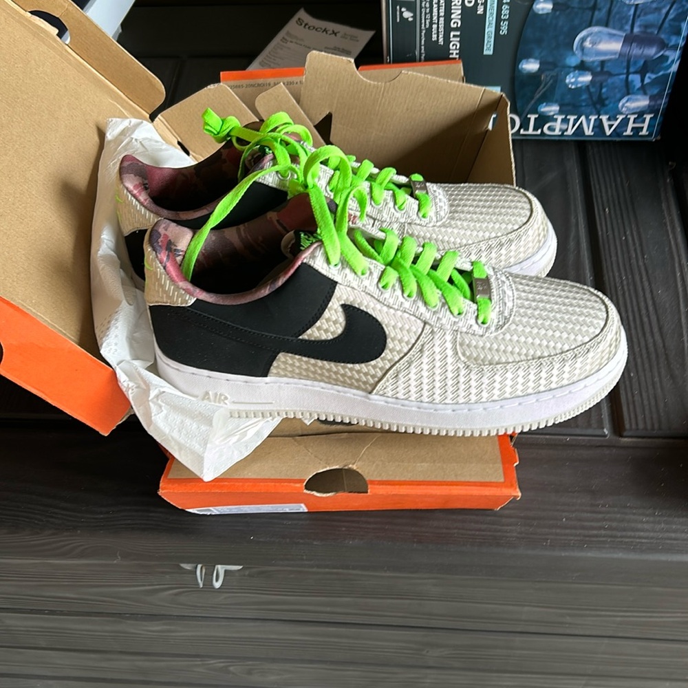 Nike new size 12 camo neon green gold